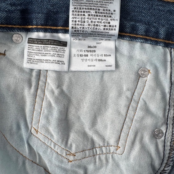 NWT - Men's LEVI's 505™ Regular Straight Leg Blue Jeans W 36 L 30 - Picture 12 of 12